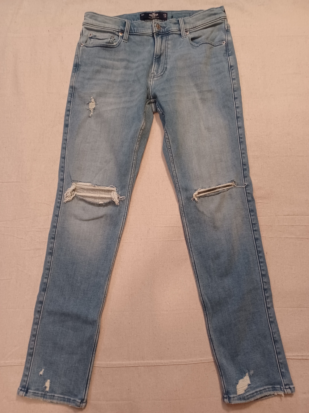 Hollister Light Blue Skinny Distressed Jeans Women's Size 34 Waist X 32 Length